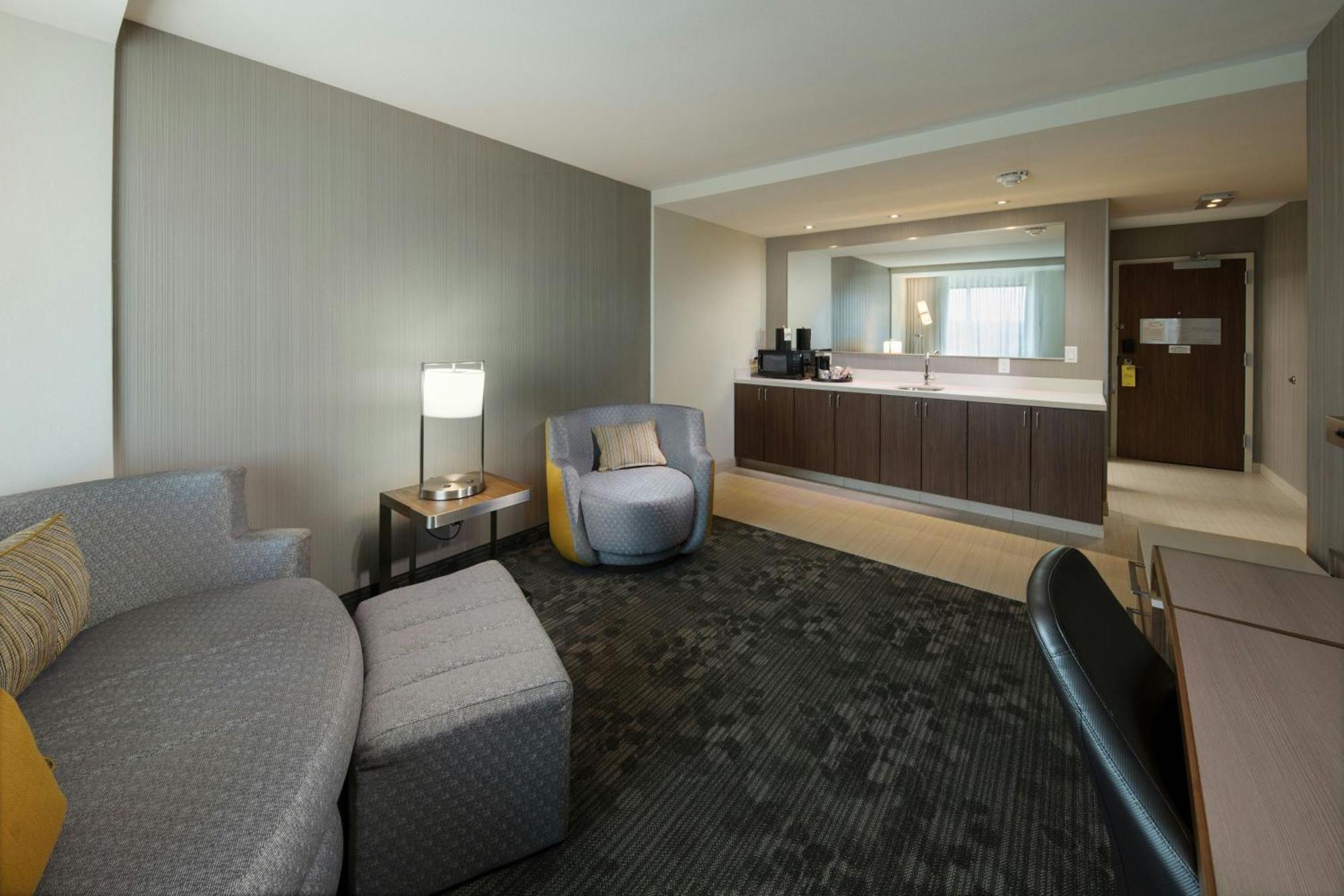 Courtyard By Marriott Russellville Zewnętrze zdjęcie