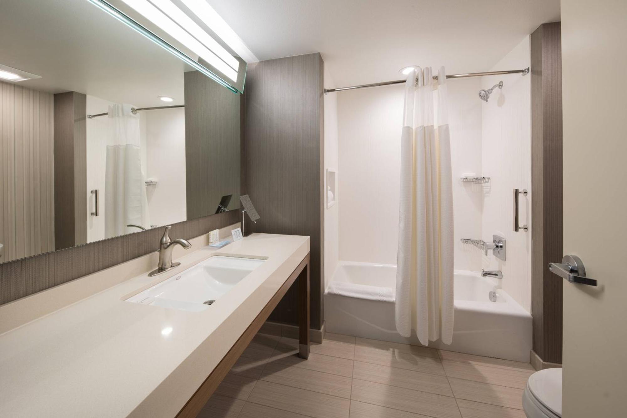 Courtyard By Marriott Russellville Zewnętrze zdjęcie